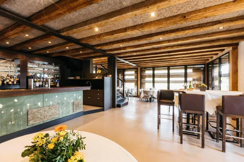 Locanda Alpina Dorfner Berggasthof ristorante a Trodena