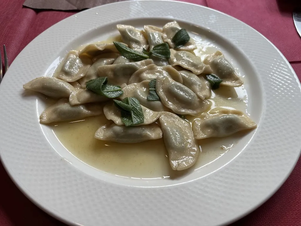 Lucy Frankel_Restaurant S. Lugano_Trodena_recensione