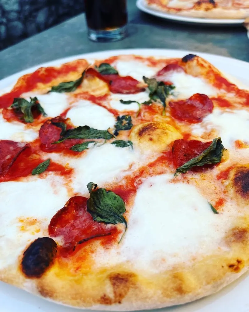 Restaurant Pizzeria Bürgerstube Tramin_Termeno_slider_image_3