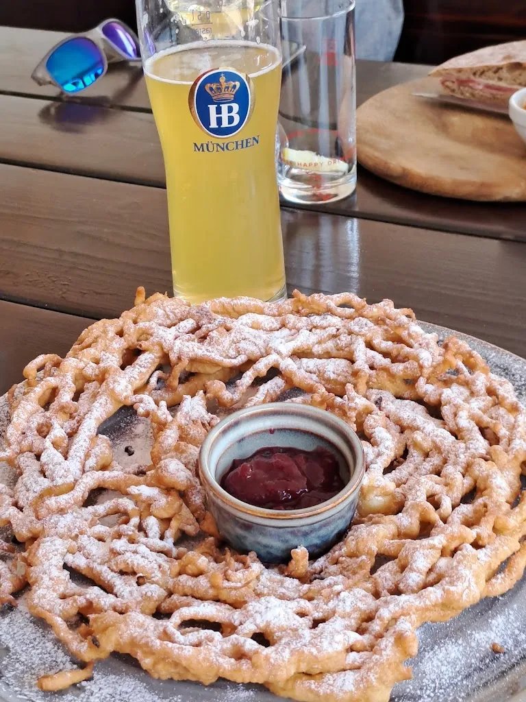 Paolo di giacomo_Kastelaz Keller_Termeno_review