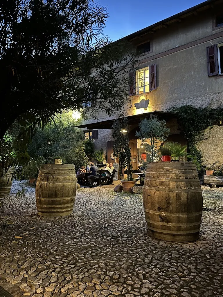 Buschenschank Familie Gamper_Termeno_slider_image_3