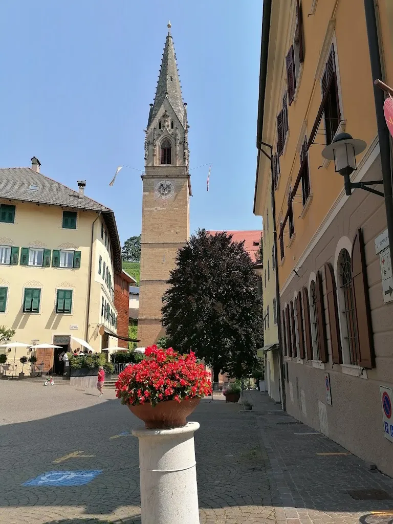 Alte Post Restaurant Weinstube_Termeno_slider_image_3