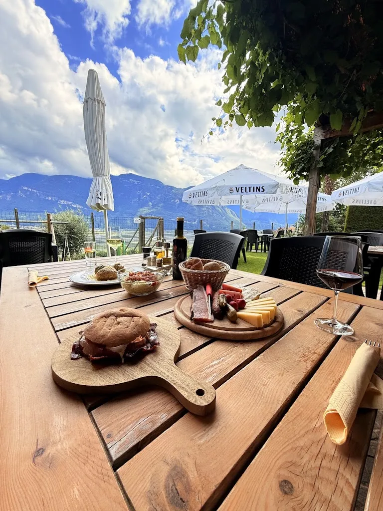 Hofschank zur Pergola_Termeno_slider_image_3