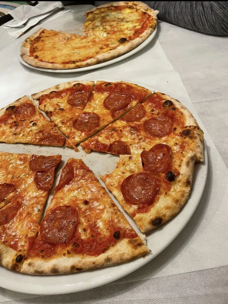 Chris_Pizzeria Schiessstand Tramin_Termeno_review