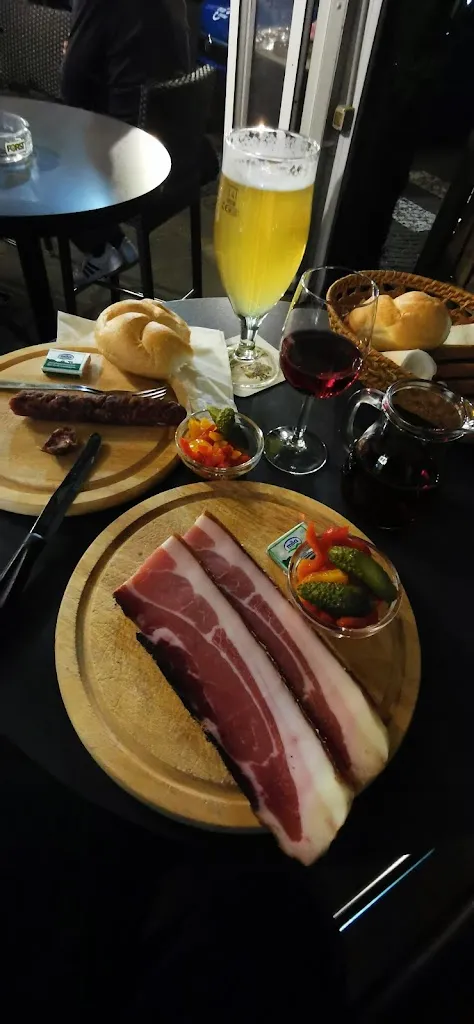 Menu_Bar Zum Goldenen Löwen_Termeno_image_5