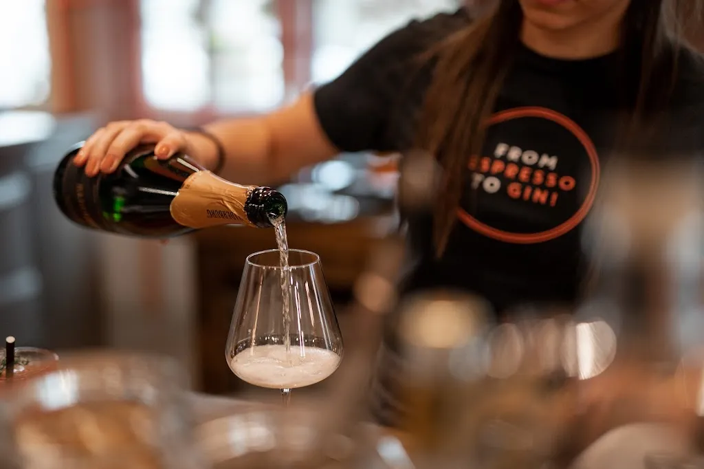 BAR 62_Termeno_slider_image_3