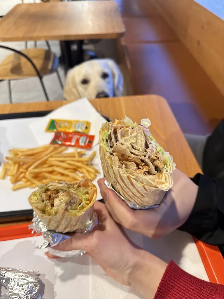 Zingo restaurant in Termeno