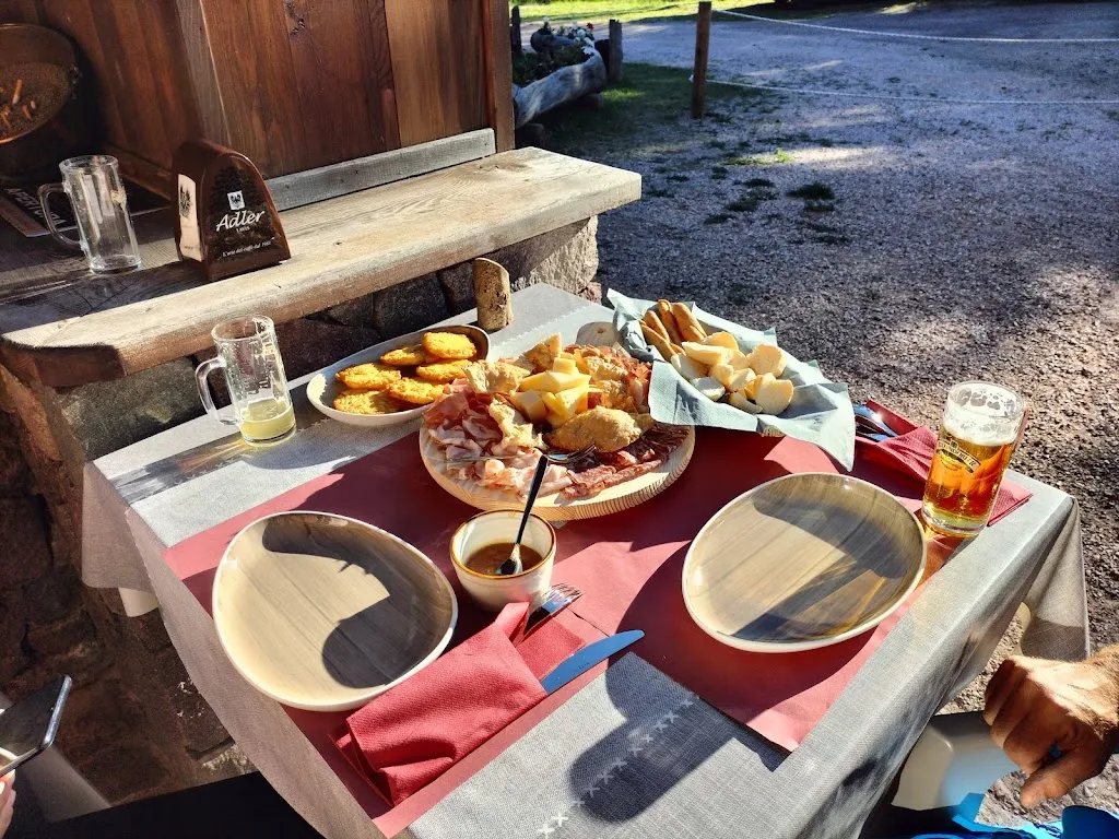 La Balera tel:solo con whatsapp_Valfloriana_slider_image_2