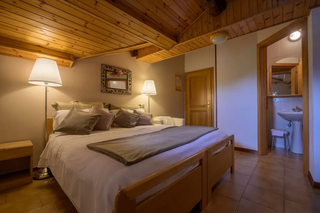 Albergo Aurora_Vallarsa_slider_image_2