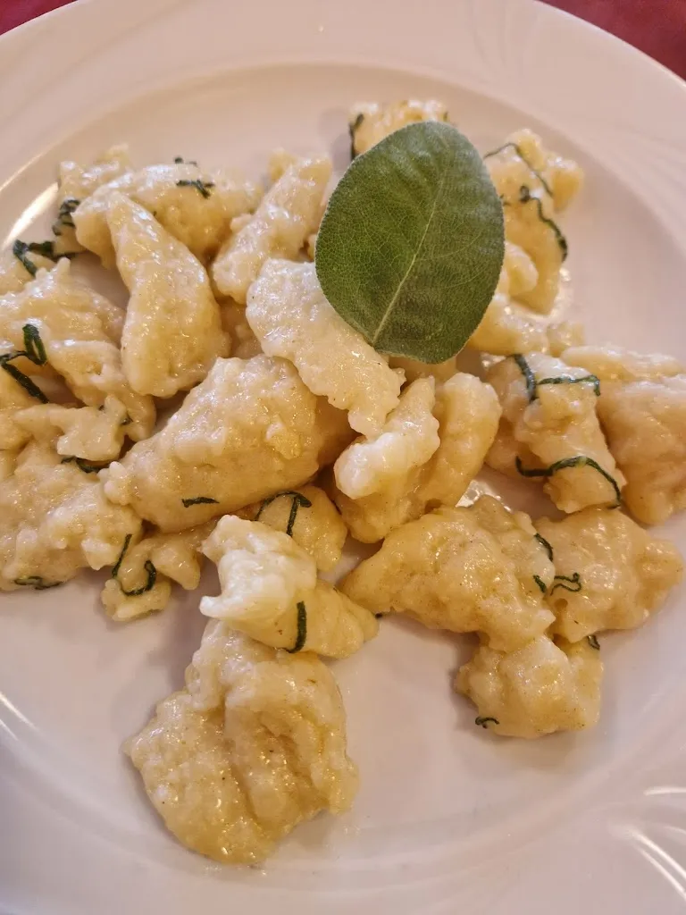 Giulia Z._Albergo Al Passo di Costa Luca e Maurizio C. S. A. S._Vallarsa_review