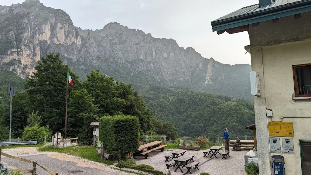 Dennis Villagomez_Rifugio Balasso_Vallarsa_review