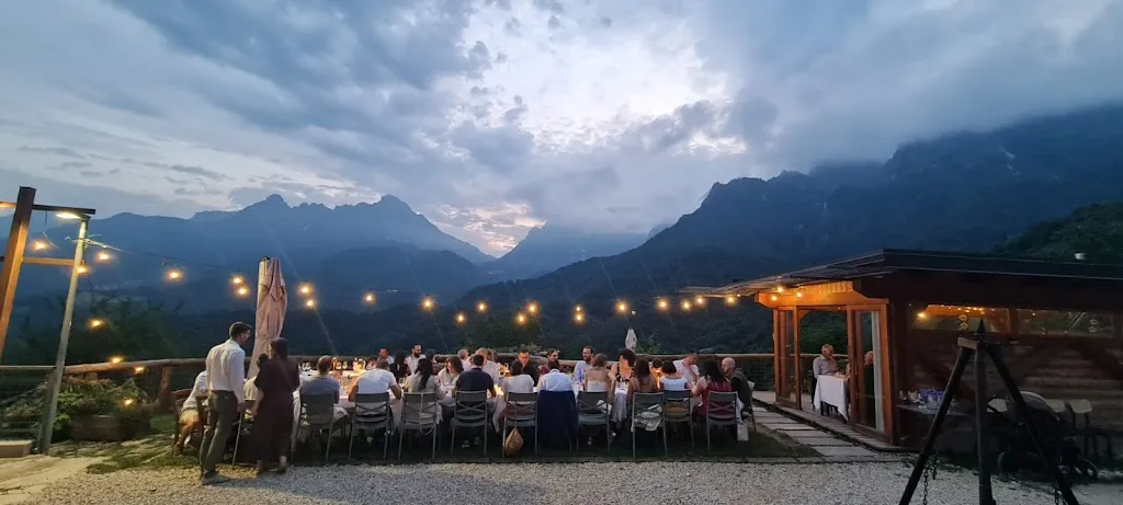 silvia milan_Casa Cortiana_Vallarsa_review