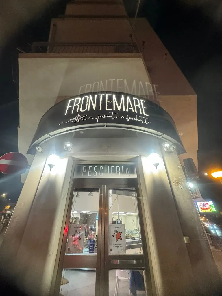 Luca Bolloni_Frontemare_Manfredonia_review