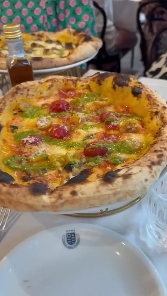 Victoria Grill_Varena_slider_image_2