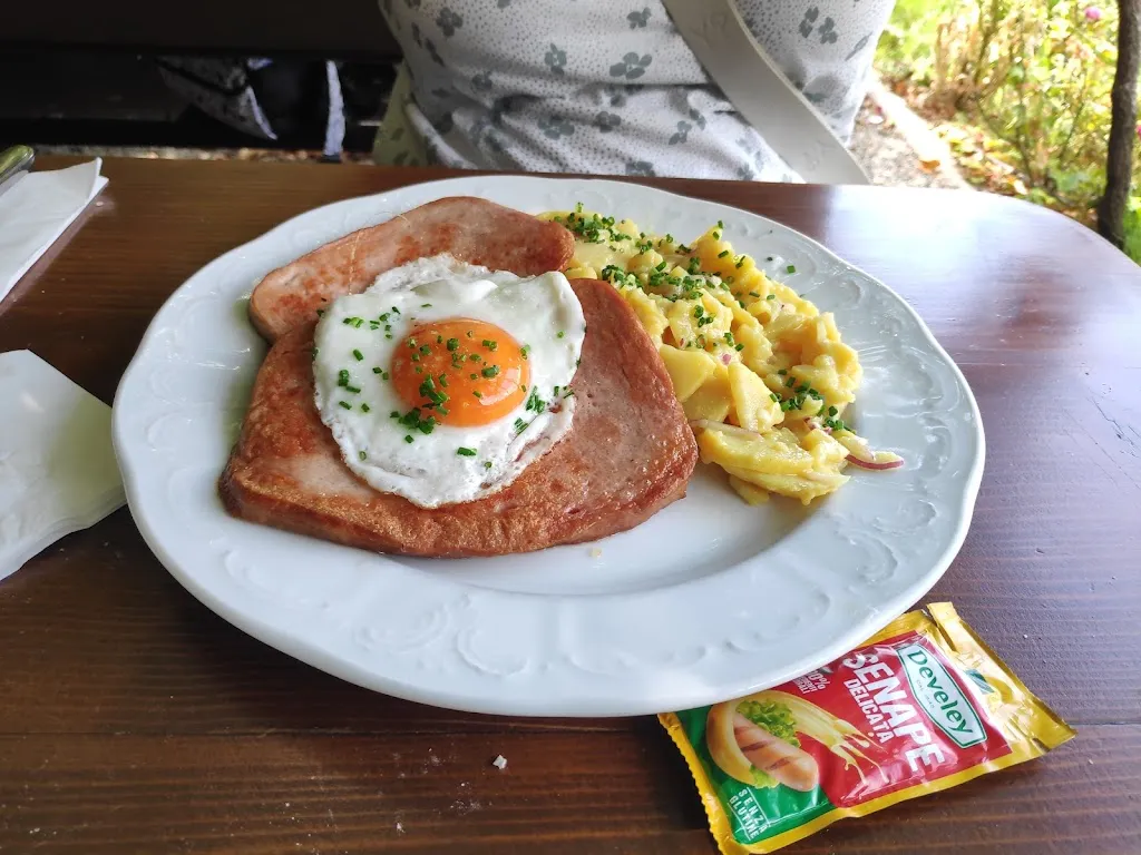 Menu_Biergarten Tirol_Tirolo_image_6