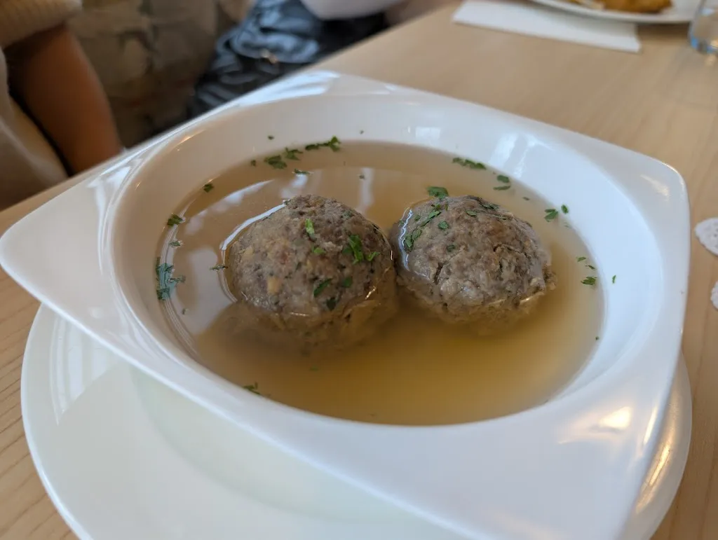 Menu_Gasthaus Schloss Tirol_Tirolo_image_6