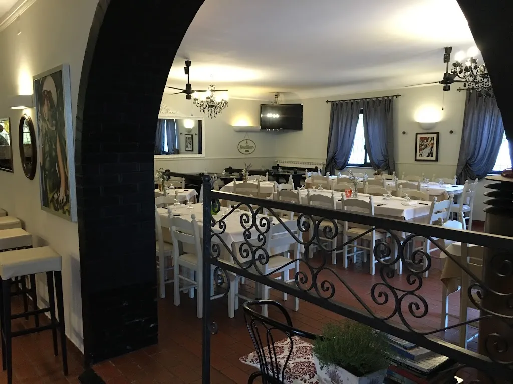 Green Land Ristorante Pizzeria restaurant in Castilenti