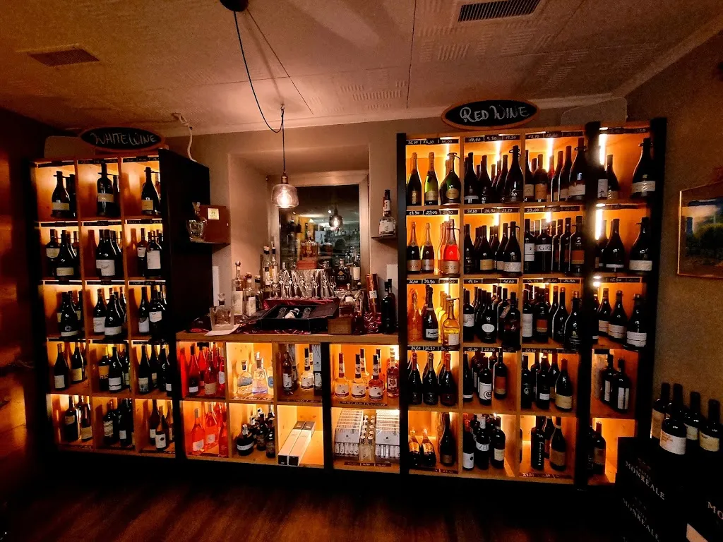 Die Weinbar restaurant in Tirolo