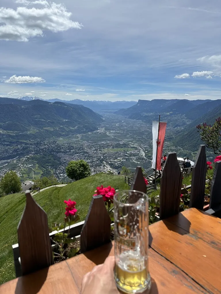 Tobias R_Gasthaus Steinegg_Tirolo_review