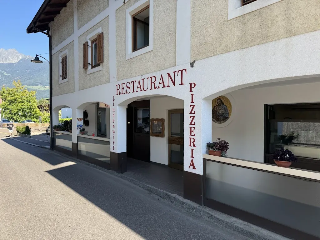 Lindenwirt restaurant in Tirolo