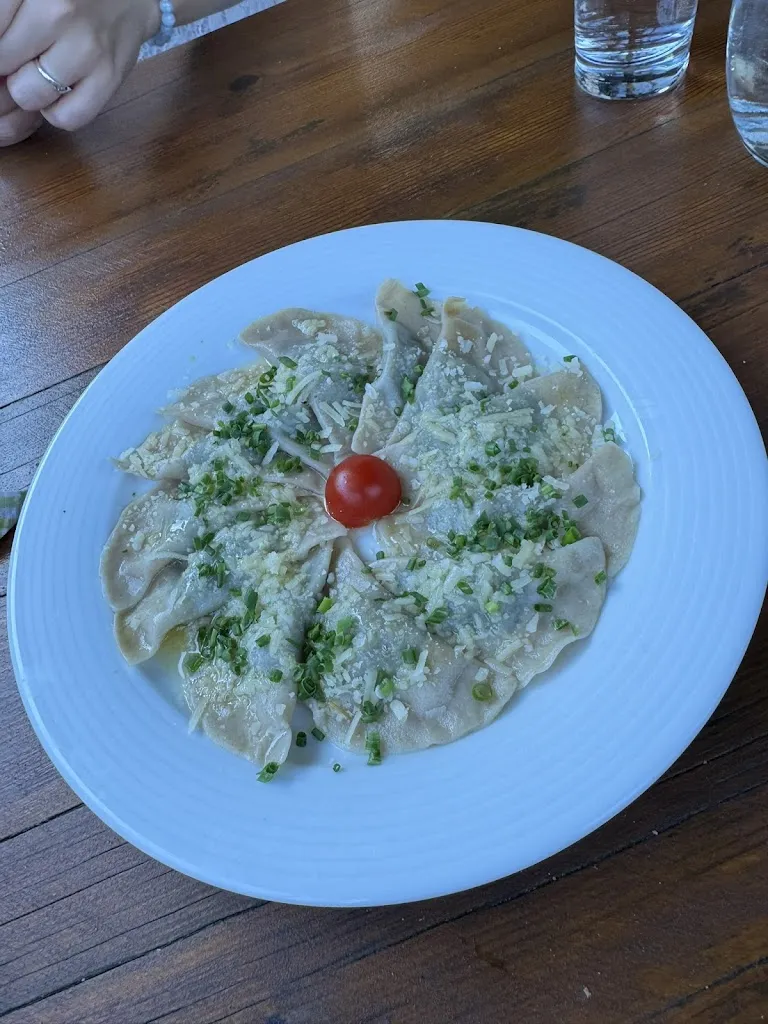 MannAus Teltow_Wenzl-Hof_Tirolo_review