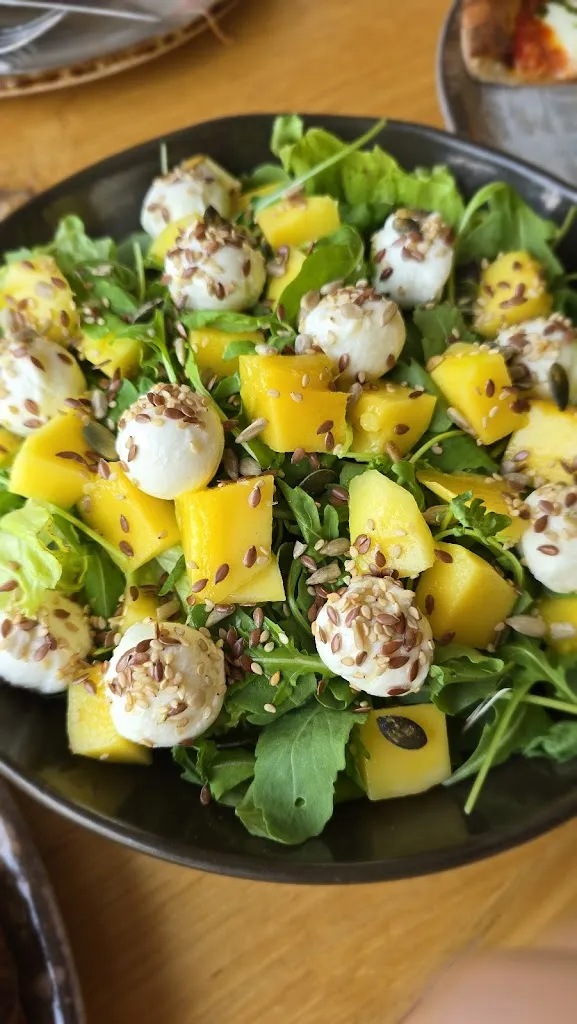 JE KWEON JEONG_Karla - Pizzeria Restaurant Cafè_Valle di Casies - Gsies_recensione