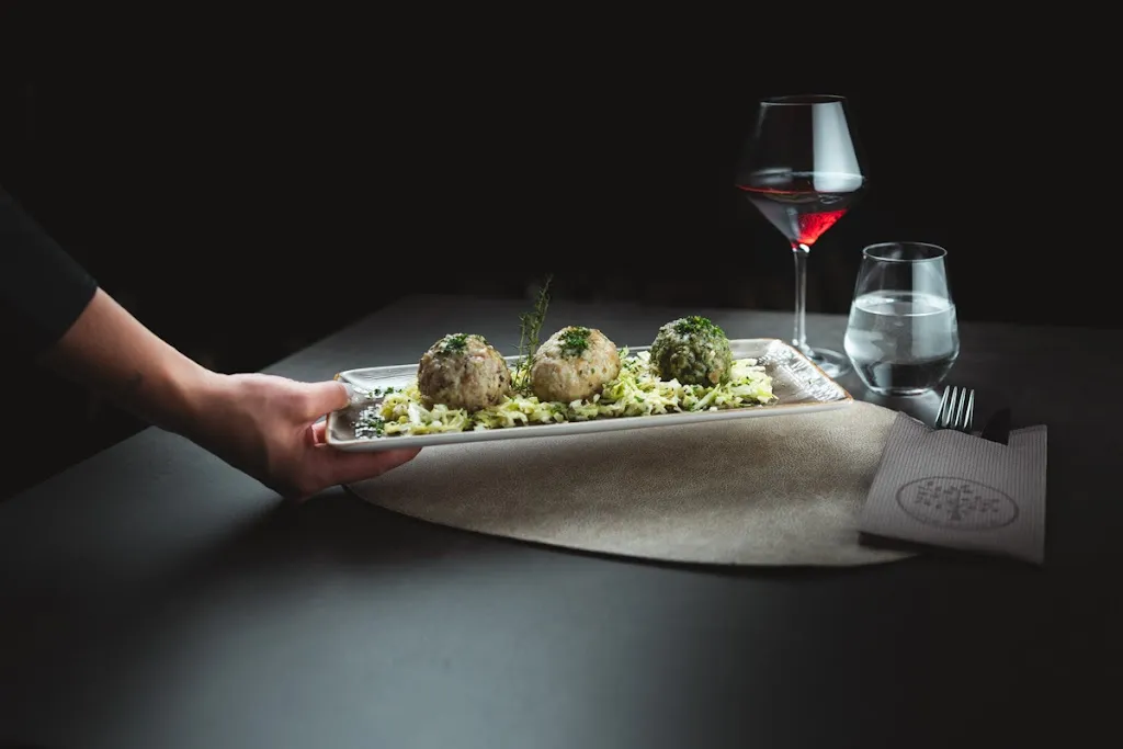 Karla - Pizzeria Restaurant Cafè_Valle di Casies - Gsies_slider_image_2