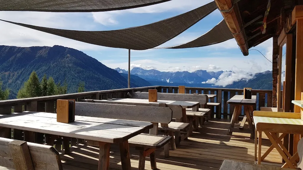 Uwald Alm restaurant in Valle di Casies - Gsies