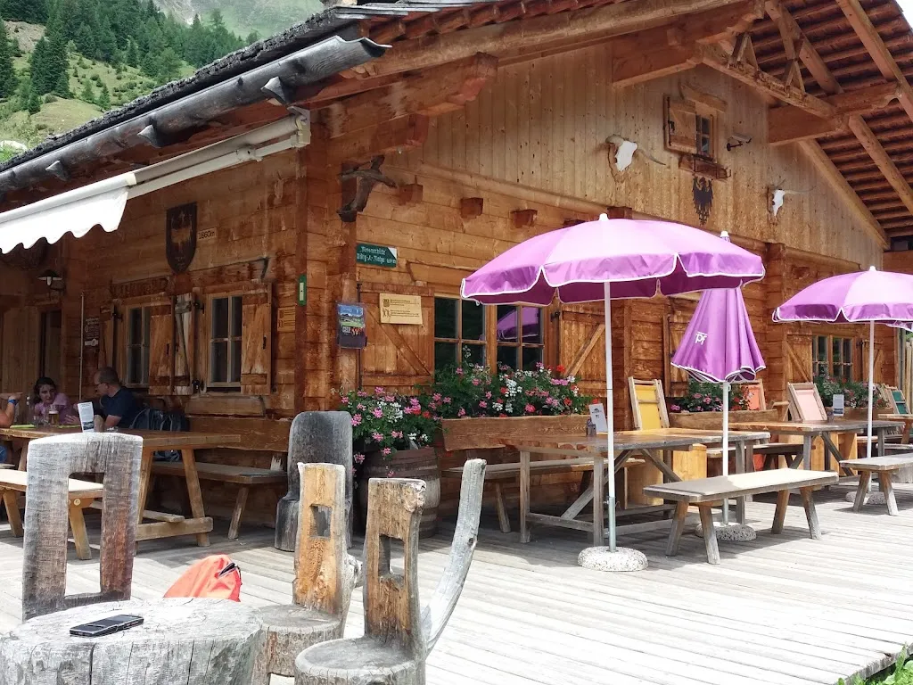 Malga Messner restaurant in Valle di Casies - Gsies