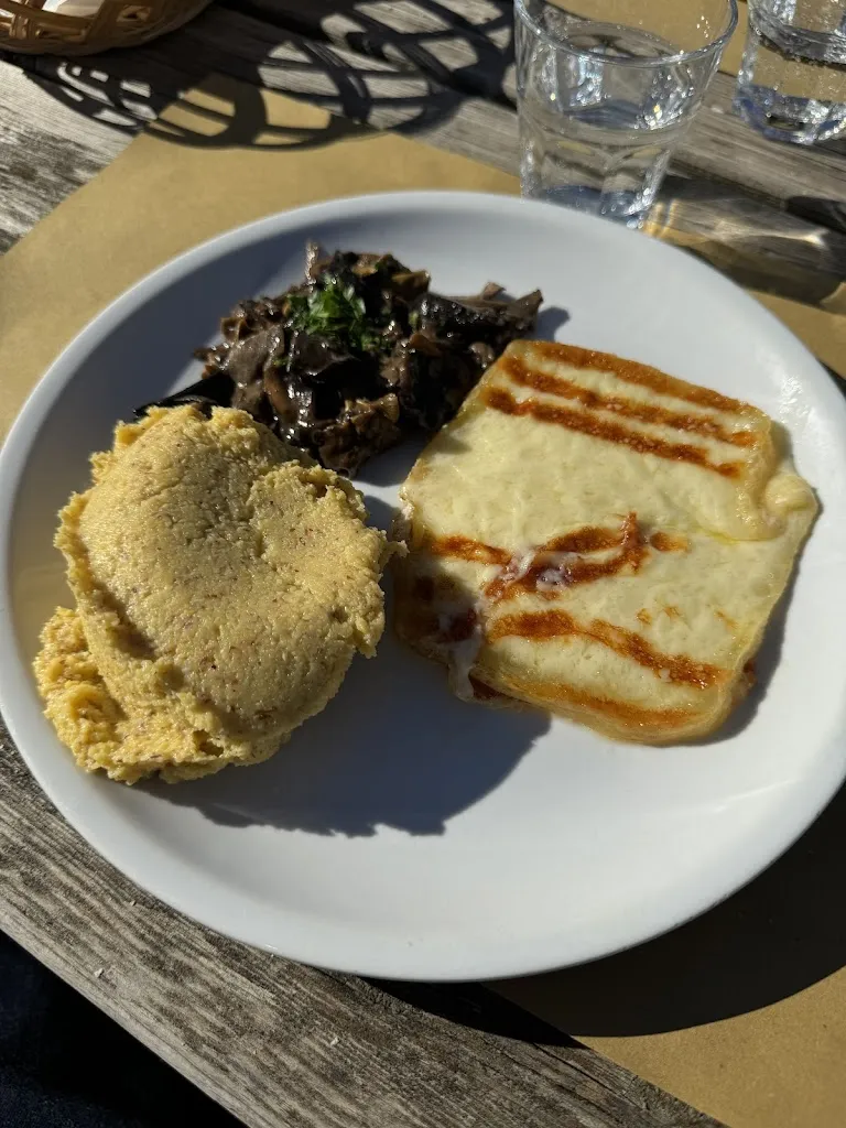 Andrea S_Malga Doss del Bue - cucina tipica casalinga_Vattaro_review