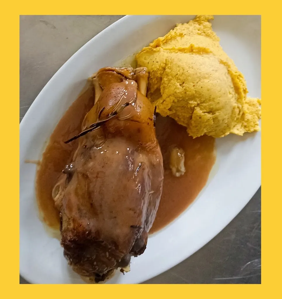 Malga Doss del Bue - cucina tipica casalinga_Vattaro_slider_image_2