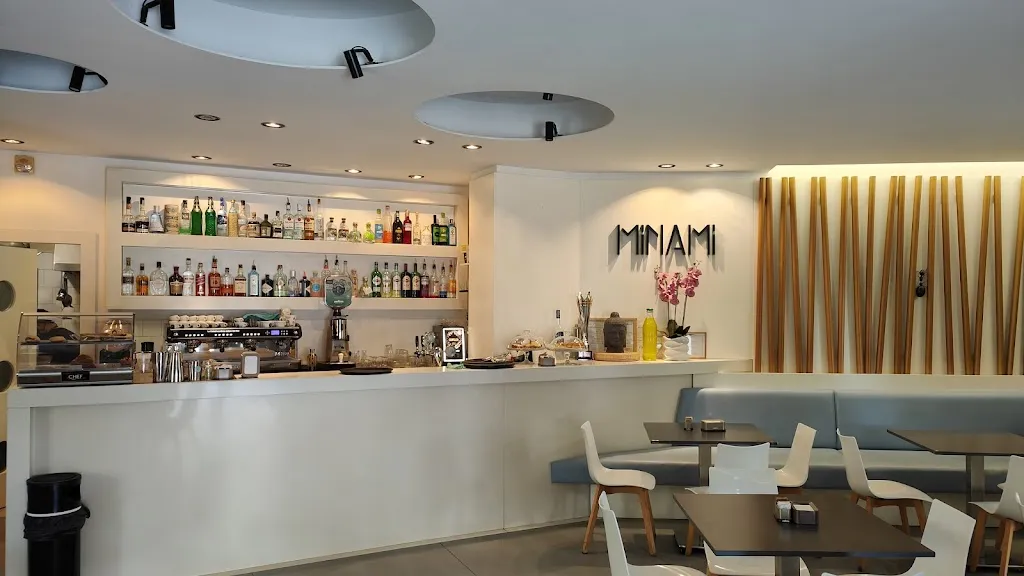 Minami Restaurant & Lounge_Manfredonia_slider_image_2