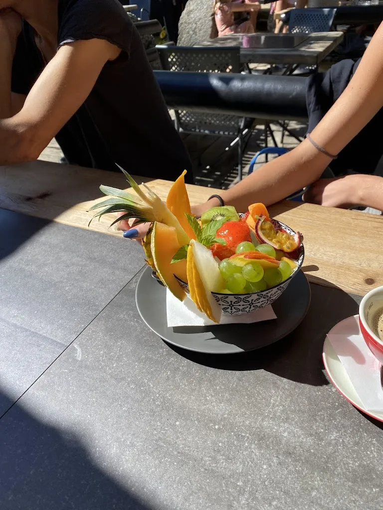 matilda maclean_Gartencafe Tonig Bar_Velturno_review