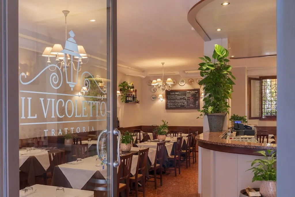 Il Vicoletto Trattoria_Verano - Voeran_slider_image_1