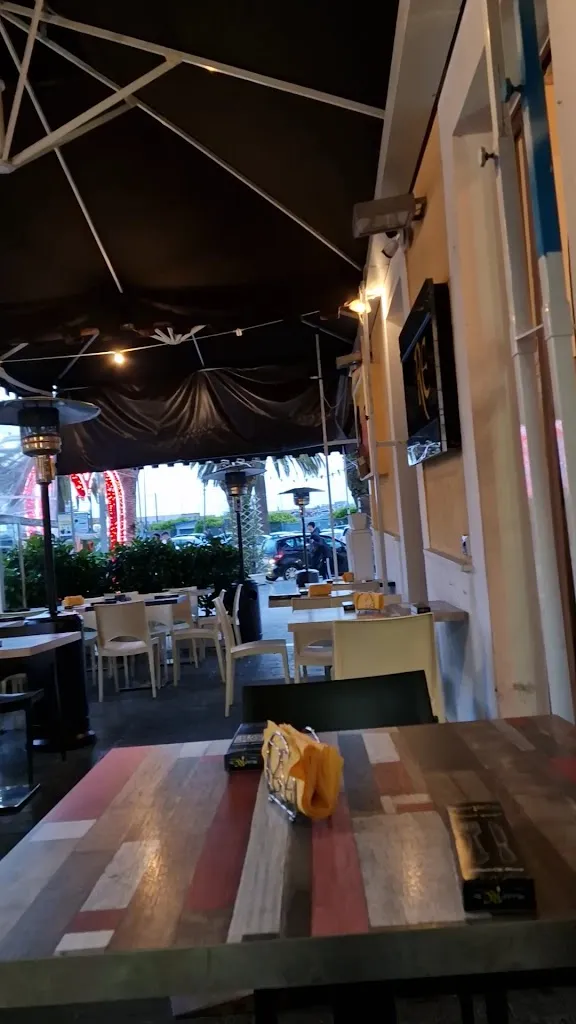 Pizzeria Re Manfredi_Manfredonia_slider_image_2