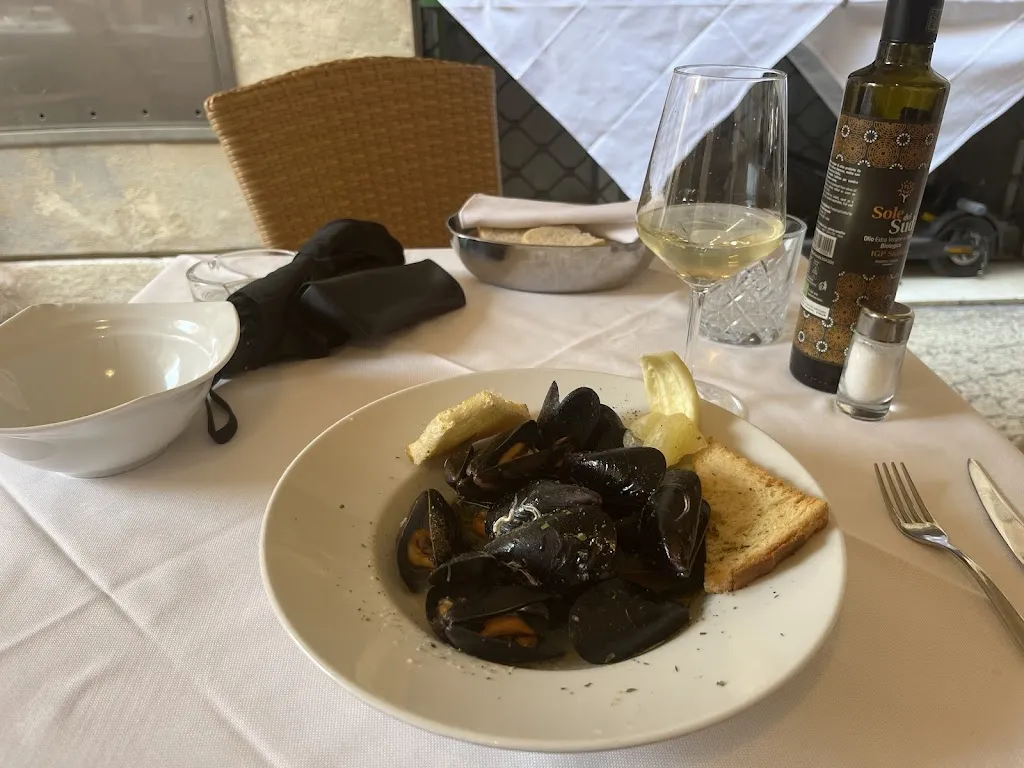 Gerrard Young_Ristorante Nastro Azzurro_Verano - Voeran_Bewertung