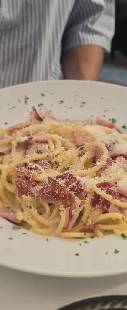 Amit Keret_Ristorante Nastro Azzurro_Verano - Voeran_Bewertung