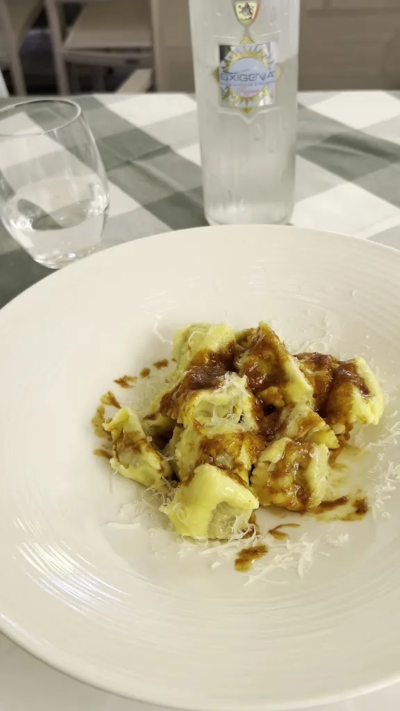 Michal Wellbeck_Trattoria al Pompiere_Verano - Voeran_review