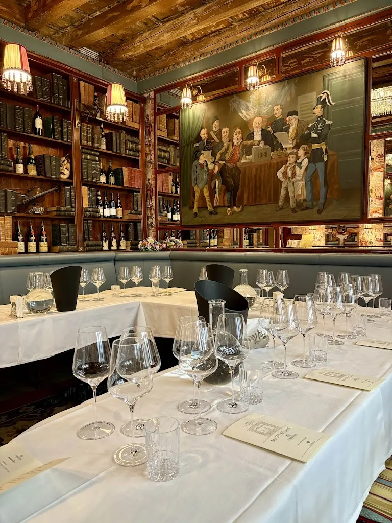 Café Carducci restaurant in Verano - Voeran