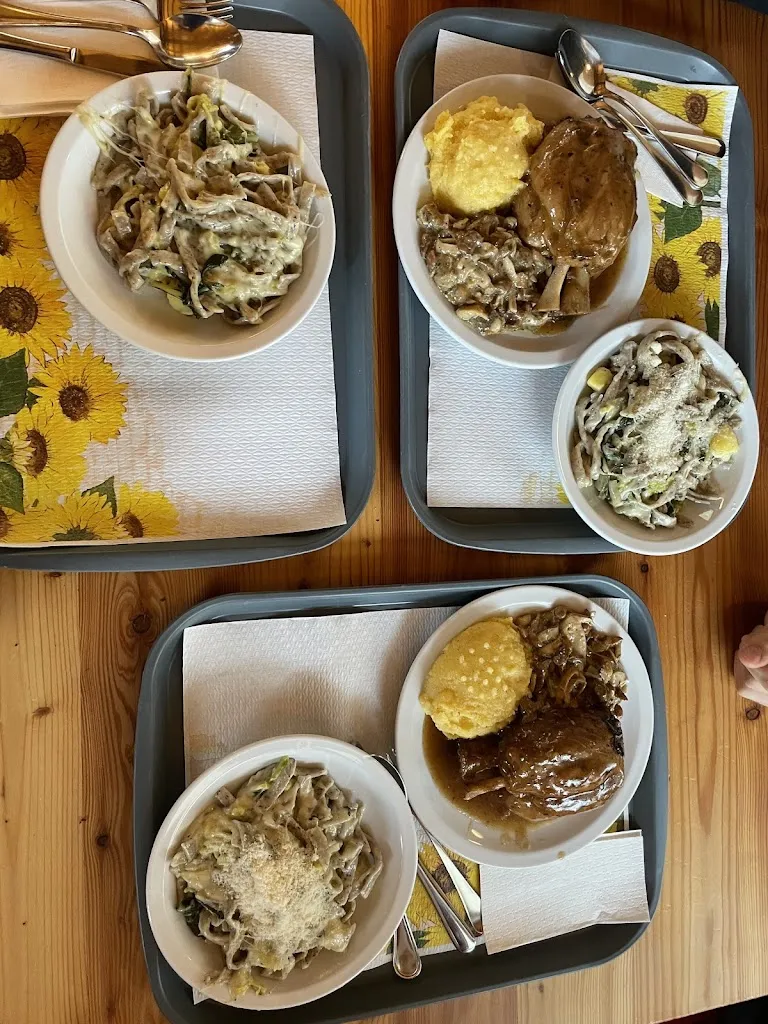 Bar Ristorante Pizzeria malga Valbiolo_Vermiglio_slider_image_3