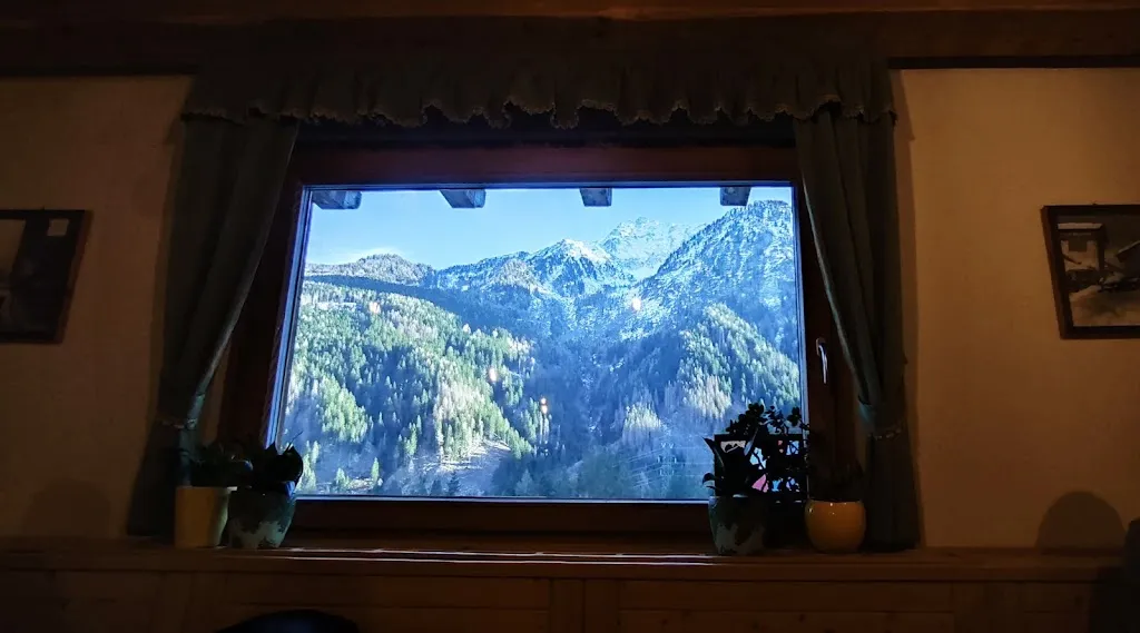 Daniel M._Agritur Malgola_Vermiglio_review