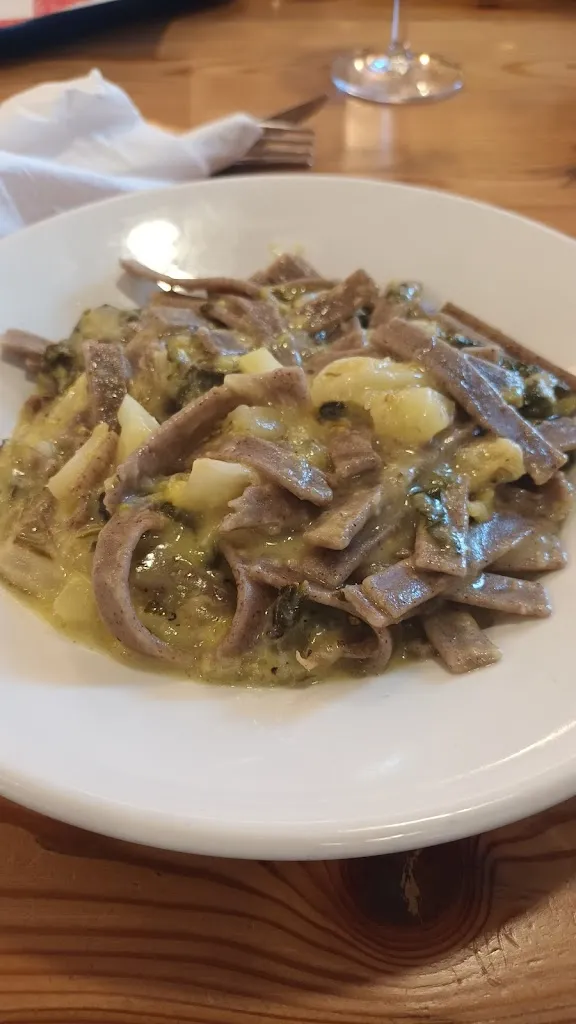 Javan Mayhead_Palla Di Neve_Vermiglio_recensione