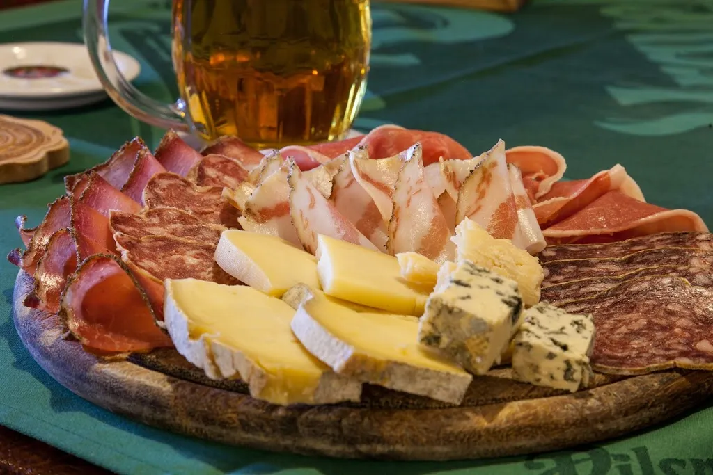 El Bait Pub_Vermiglio_slider_image_3