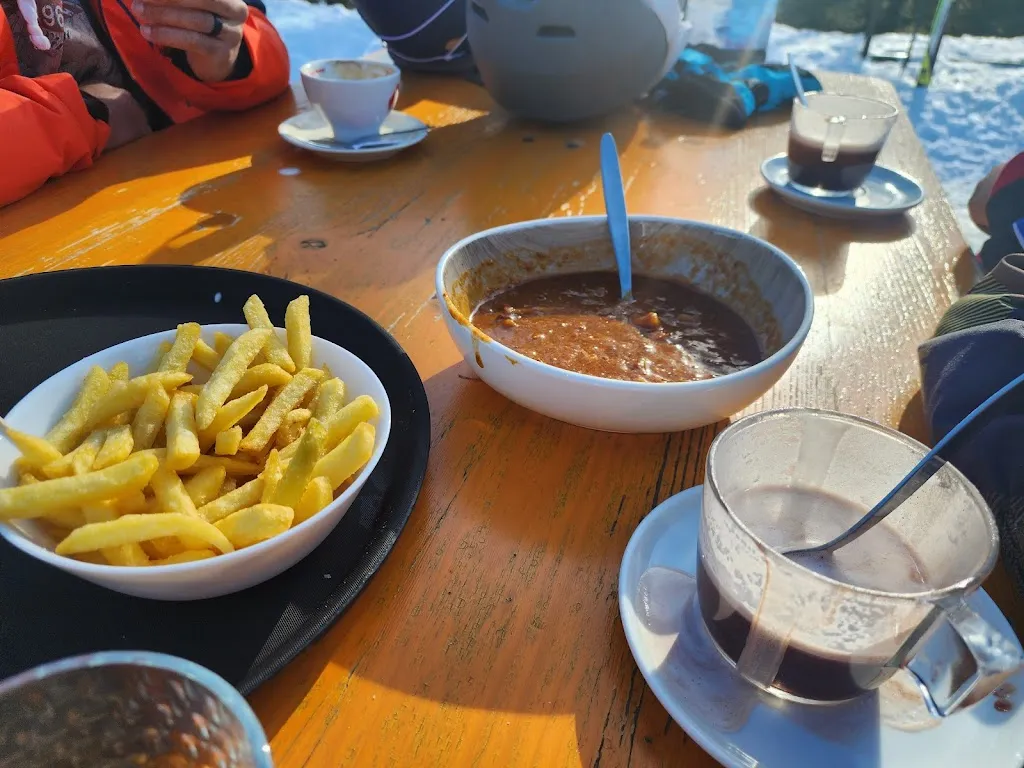 Arianne Clar_Rifugio Bellavista_Vigo di Fassa_review