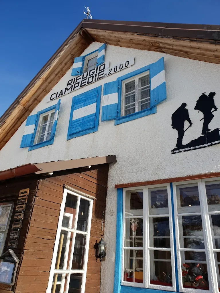 Rifugio Bellavista restaurant in Vigo di Fassa