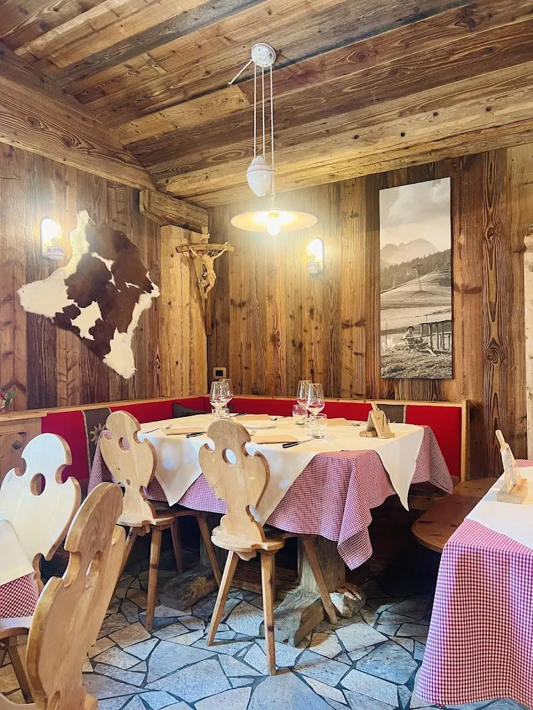 Ladin Restaurant_Vigo di Fassa_slider_image_3