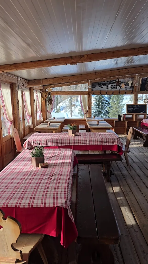 alina ciubotariu_Baita Checco_Vigo di Fassa_recensione