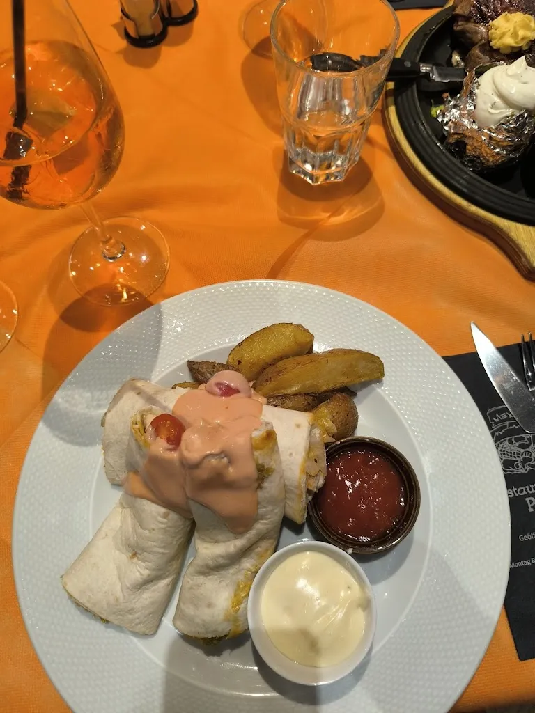 Adam Kotala_Mexico City_Villabassa_review