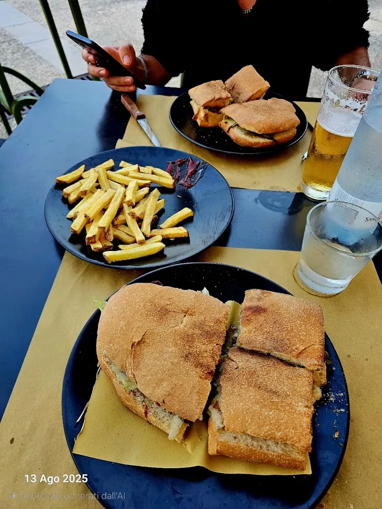 alessandro strologo_Mascolo Original Panuozzo Manfredonia_Manfredonia_review