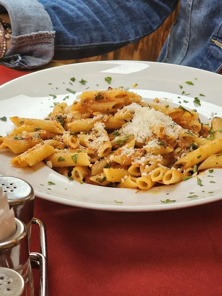 Ristorante Pizzeria Hotel Carè Alto_Villa Rendena_slider_image_3